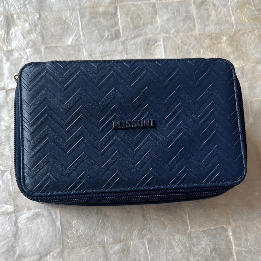 NEW Missoni Travel bag navy blue toiletry case zip box jewelry etc GREAT GIFT